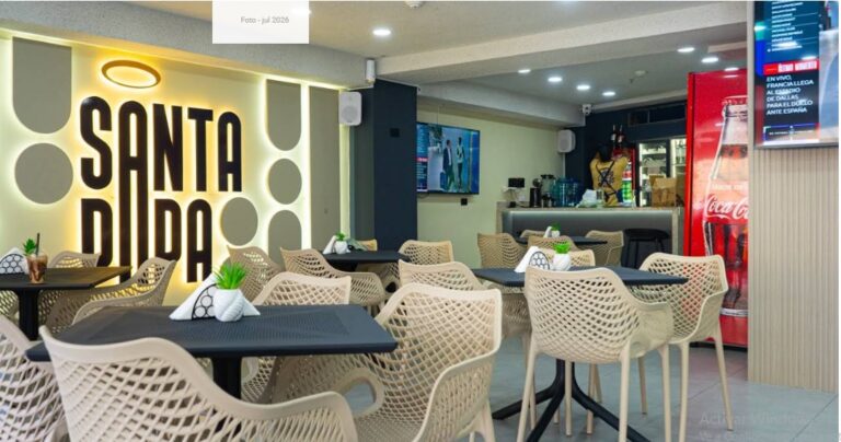 Santa Papa Food Sportbar